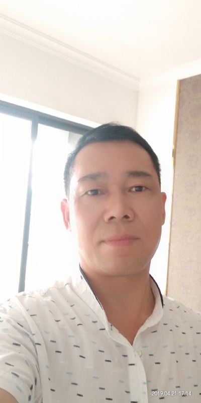 朝望大海的第一张照片--南宁中老年相亲网