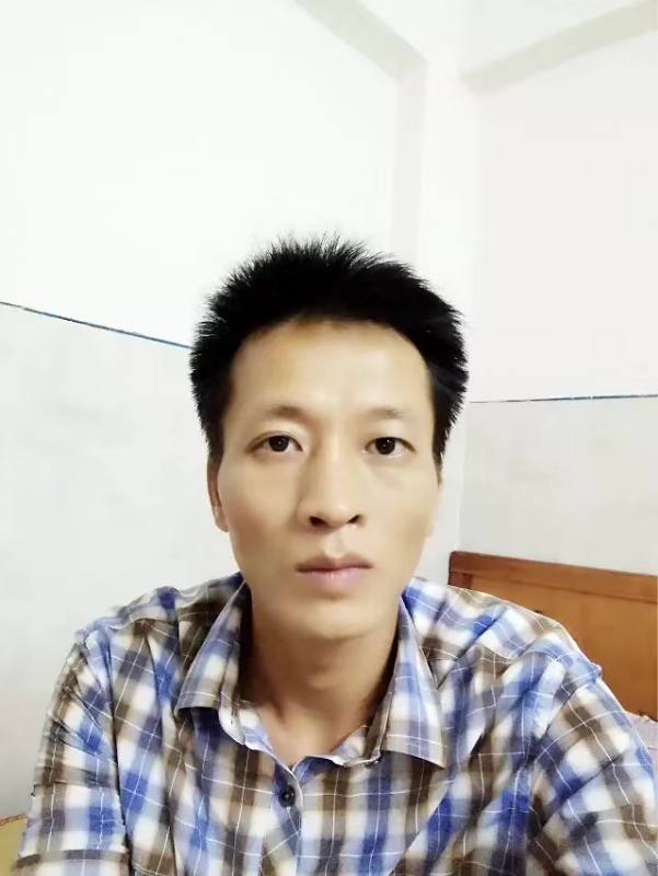 流年未亡的第一张照片--南宁中老年相亲网