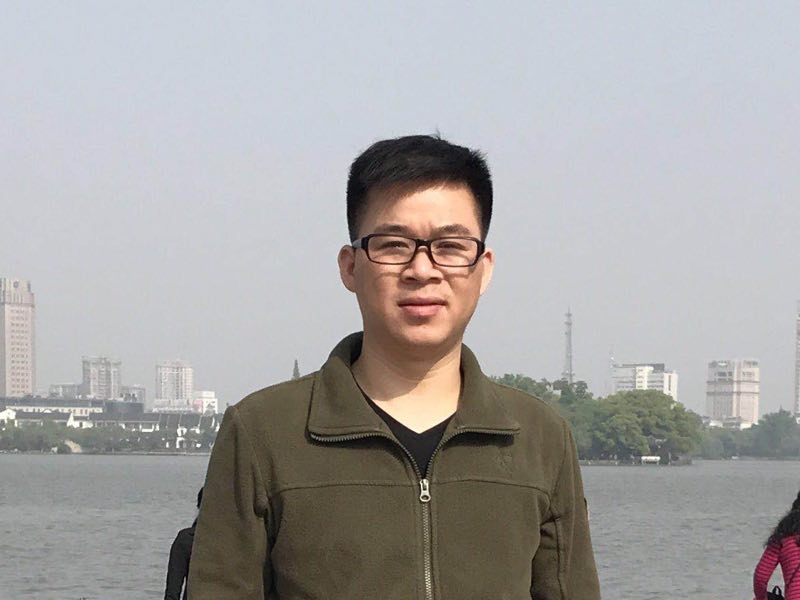 孔雀鱼的第一张照片--南宁中老年相亲网