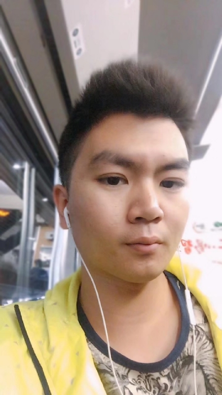 瑞泽的第一张照片--南宁中老年相亲网