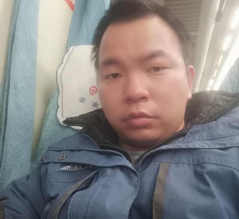 淡定的第一张照片--南宁中老年相亲网